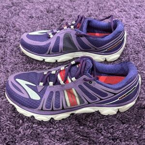 Brooks Pure Flow 2 Women’s Purple Running Shoe 10.5